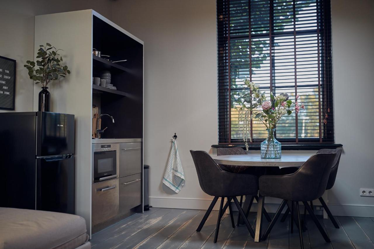 Huisjes Aan De Amstel - Your Home Away From Home Amstelveen Extérieur photo